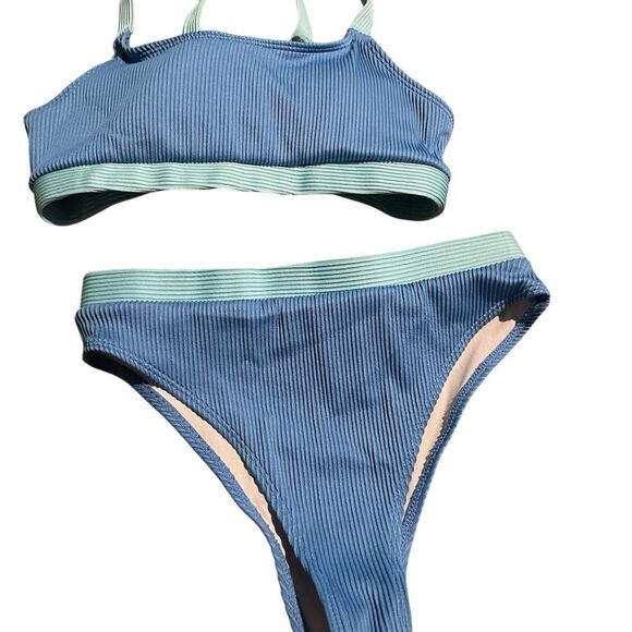 Ocean Coast size small Blue and Green Ribbed Bikini Set excellent like new - Picture 1 of 2